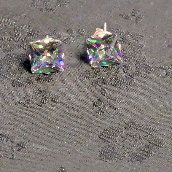 🆕 Mystic Topaz CZ Stud Earrings Pierced Ears 925 Sterling Silver - Picture 6 of 13